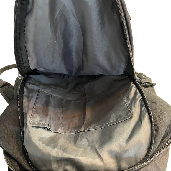 Jansport Backpack - Picture 4 of 4